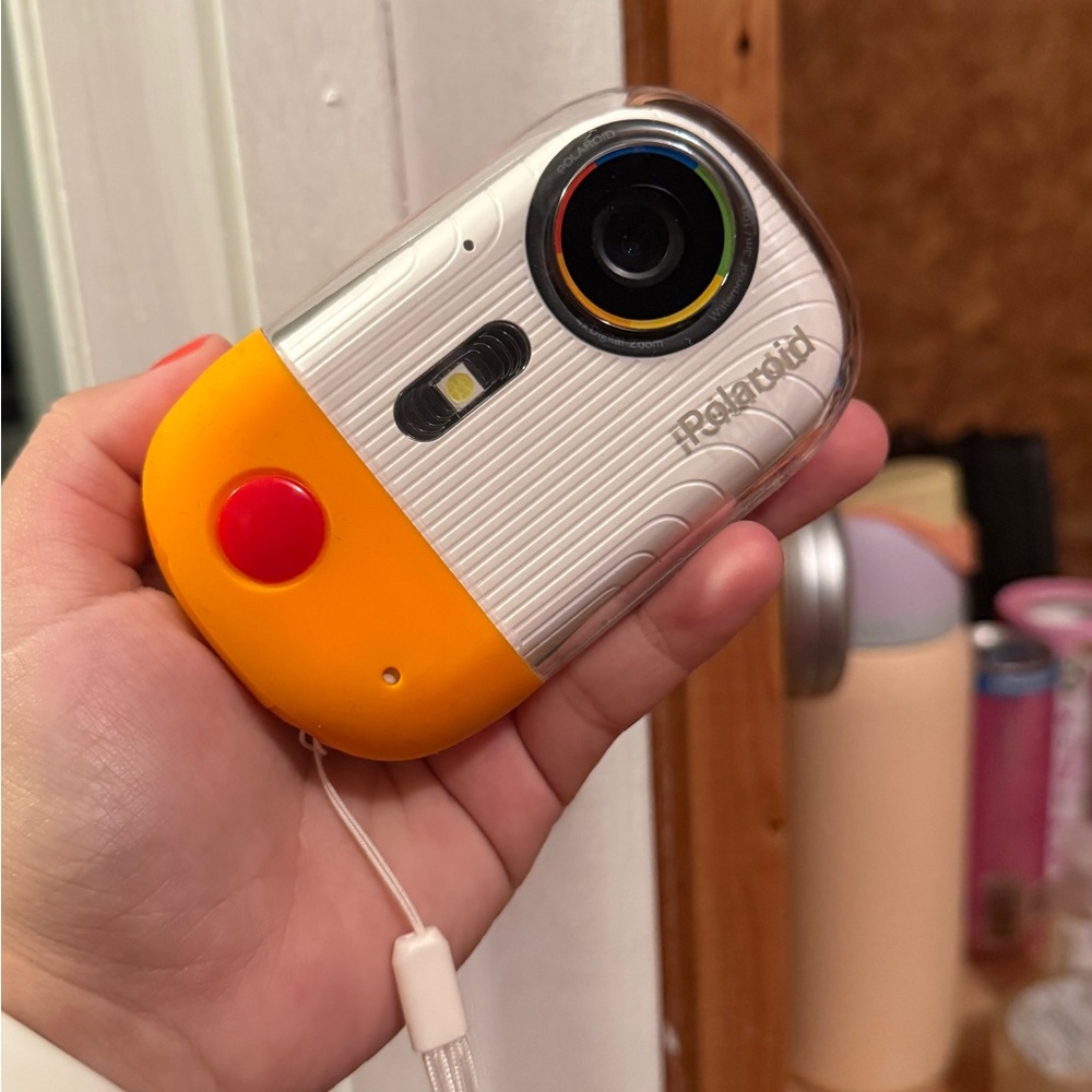 Polaroid Vibrant Yellow and White Camera